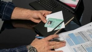 puede un inmigrante cobrar paro en España requisitos 2026 SEPE